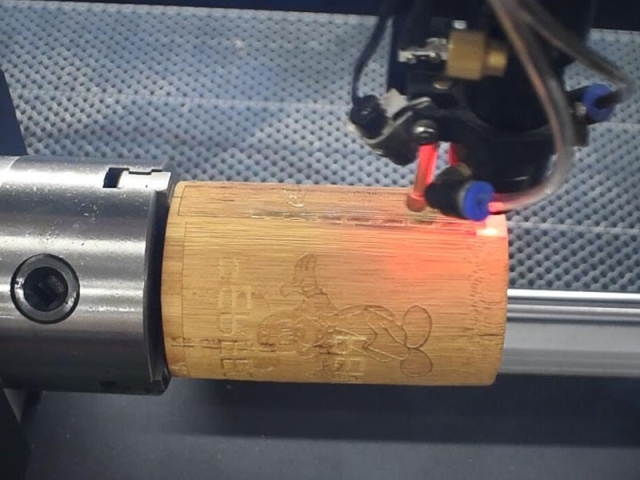 Laser Engraving Machine with Rotary Engraved Samples Laser Engraving Machine with Rotary Engraved Samples