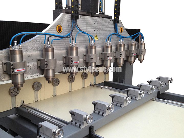 Multi-heads CNC Router with Rotary Axis for Crafts Multi-heads CNC Router with Rotary Axis for Crafts
