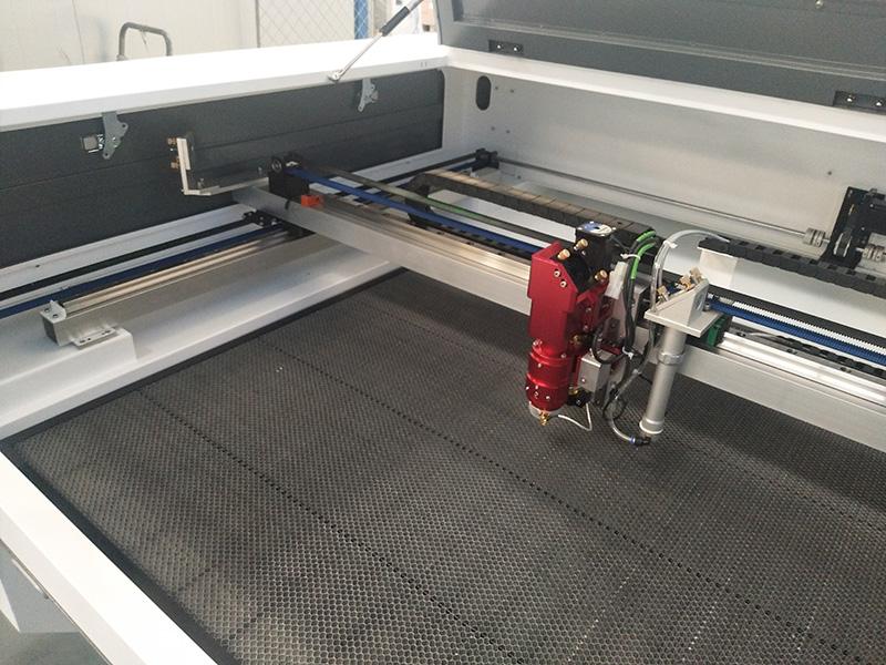 2024 Top Rated Fiber Laser Cutting Machine for Sale - 2000W - STYLECNC