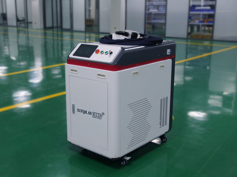 Portable Laser Rust Removal Machine Laser Paint Cleaner 1000w-3000w Laser  Cleaning Machine for Metal Stripping Descaling