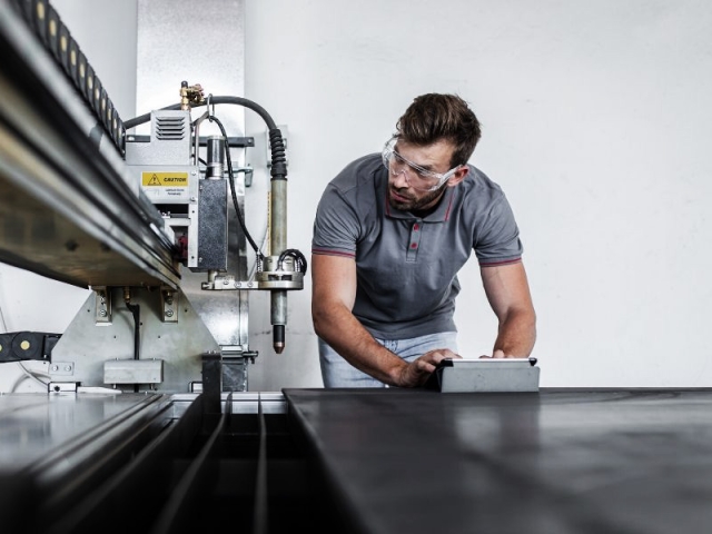 How to Use a CNC Plasma Cutter for Beginners? How to Use a CNC Plasma Cutter for Beginners?