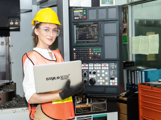 What Does A CNC Machinist Do? What Does A CNC Machinist Do?