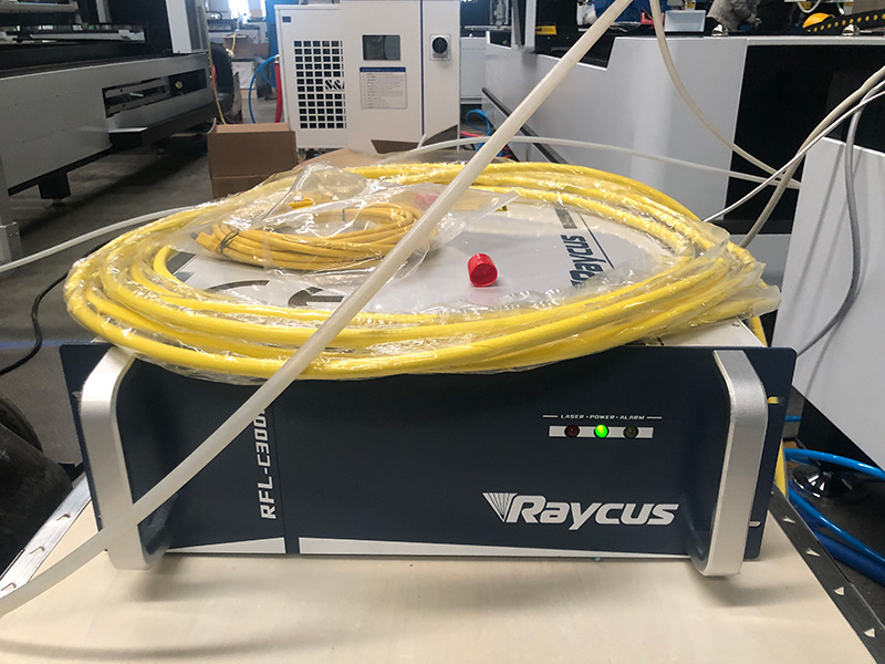 3000W Raycus laser 3000W Raycus laser