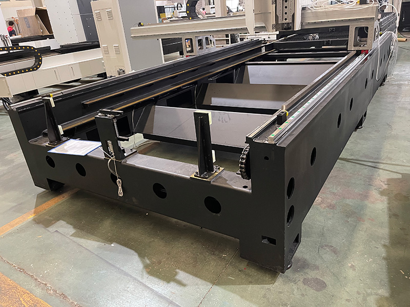 5x10 Fiber Laser Cutter 5x10 Fiber Laser Cutter