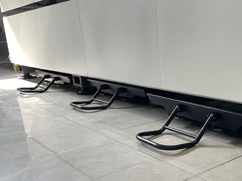 Dual 5x10 fiber laser cutter Dual 5x10 fiber laser cutter