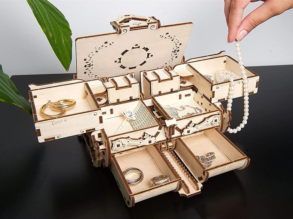 Laser cut 3D wooden puzzles Laser cut 3D wooden puzzles